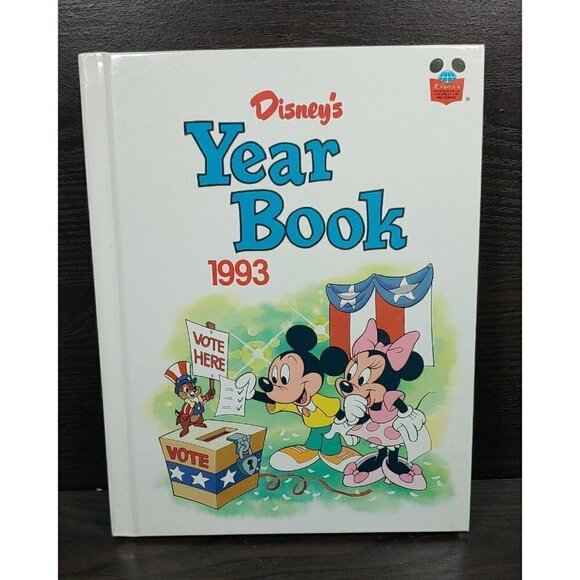 Disney's Year Book 1993 Picture Learning Comic Young Adults Hardcover Book - Picture 1 of 12